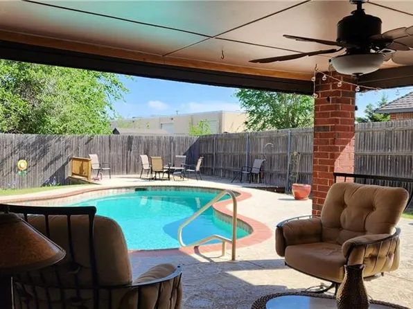 7713 NW 41st Cir, Bethany, OK 73008