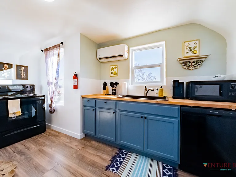 170 E 100 N #3 — Photo 21