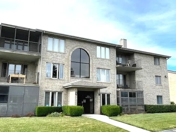 5030 Midlothian Tpke APT 106, Crestwood, IL 60418