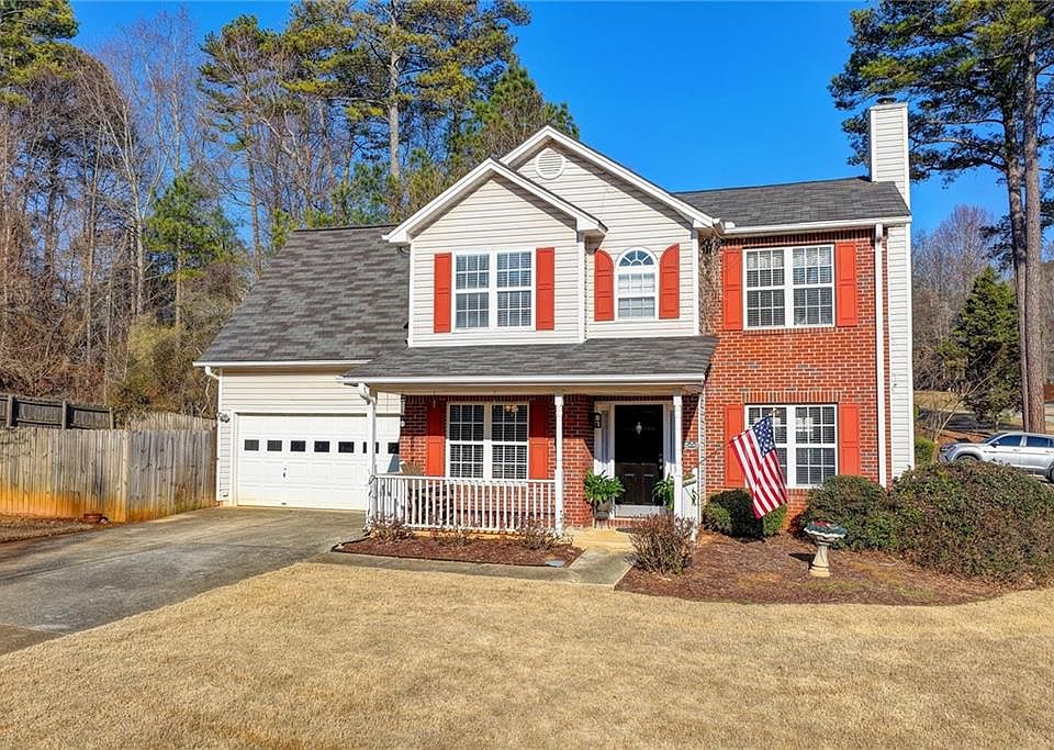 1st image of 215 Foster Trace Dr
