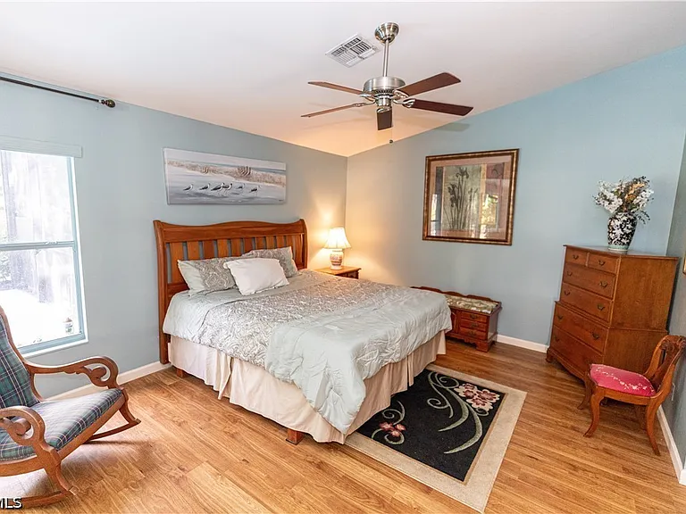 9411 Old Hickory Cir — Photo 22