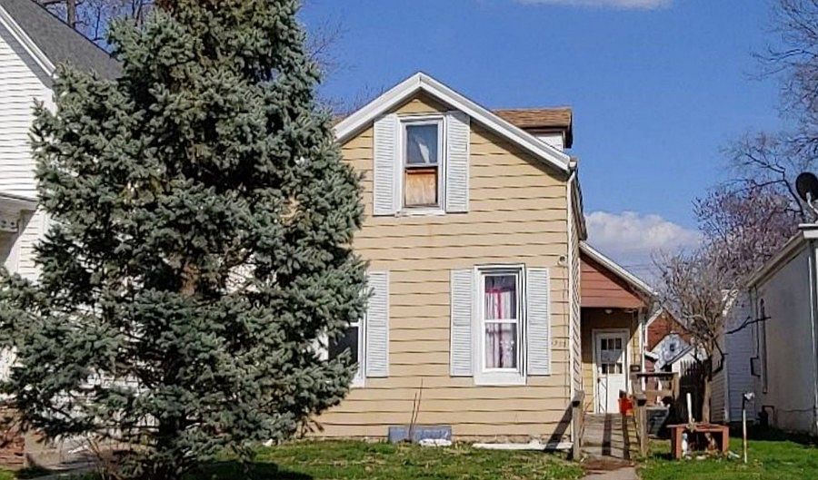 1st image of 1322 N 9th St