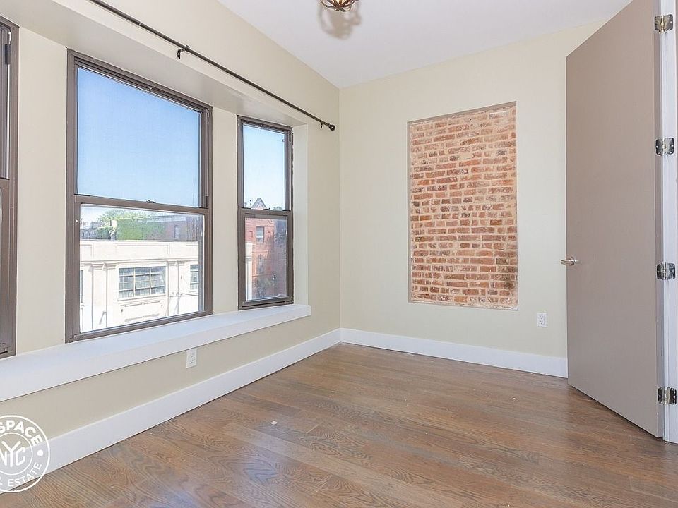 1st image of 60 New York Ave #4S