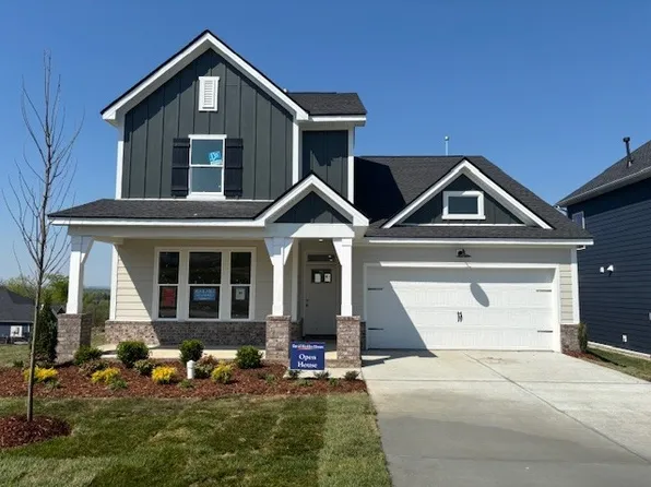 1104 Callaway Dr, Lebanon, TN 37087