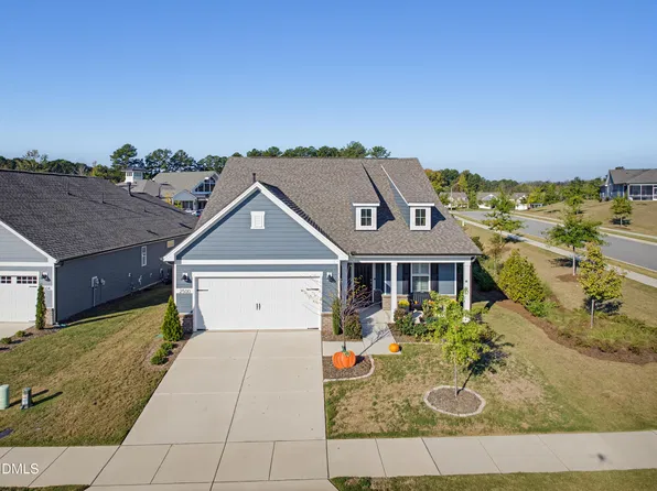 2500 Shorebird Dr, Fuquay Varina, NC 27526