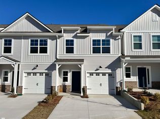 122 Callen Dr, Greenville, SC 29607