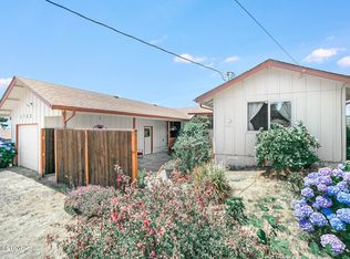 1722 NW Carter Ct, Waldport, OR
