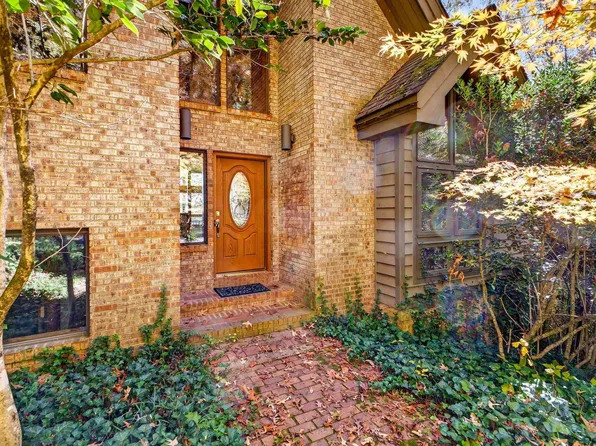 2 Deep Notch Way, Travelers Rest, SC 29690