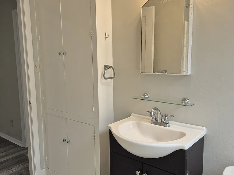 812 Cherokee Ave — Photo 10