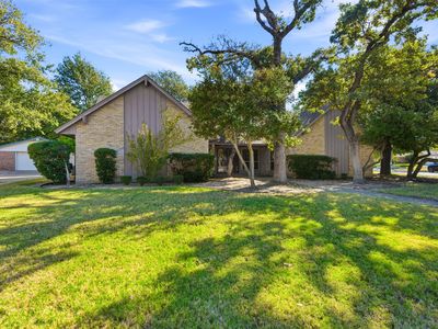 1709 Oakridge Dr, Pantego, TX, 76013