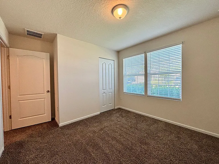 1763 Eagle View Way — Photo 5