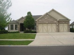 21248 S Redwood Ln, Shorewood, IL 60404