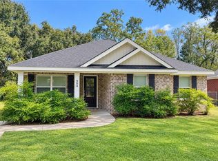 904 Leon St, Saraland, AL 36571