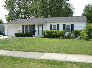 1370 Beau Ridge Dr, Aurora, IL 60506