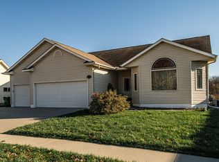 3182 Lake St NW, Rochester, MN 55901