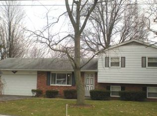 6001 Cemetery Rd, Whitehouse, OH 43571