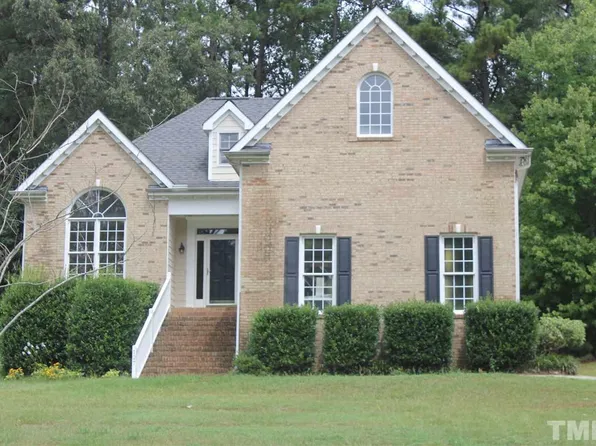 127 Trantham Trl, Clayton, NC 27527