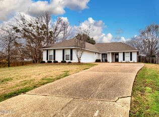 136 Evergreen Way, Flowood, MS 39232