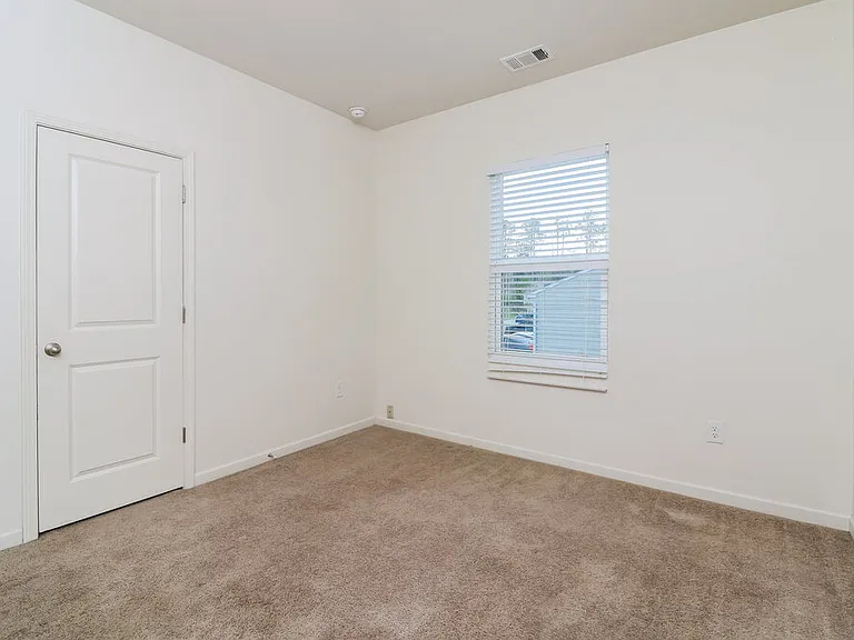 7261 Lacey Dr — Photo 14