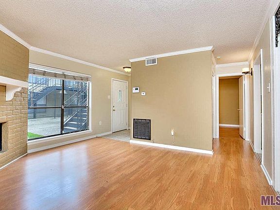 2nd image of 5224 Stumberg Ln APT B