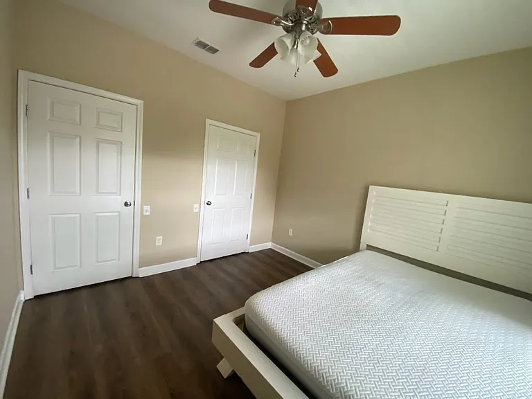 10550 Baymeadows Rd #827 — Photo 2