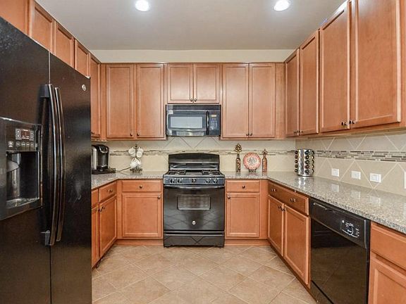 5th image of 20822 Brodie Ln