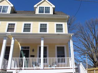 231 E Maple St, Kennett Square, PA 19348