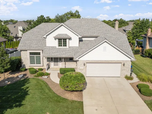 641 Downing St, New Lenox, IL 60451