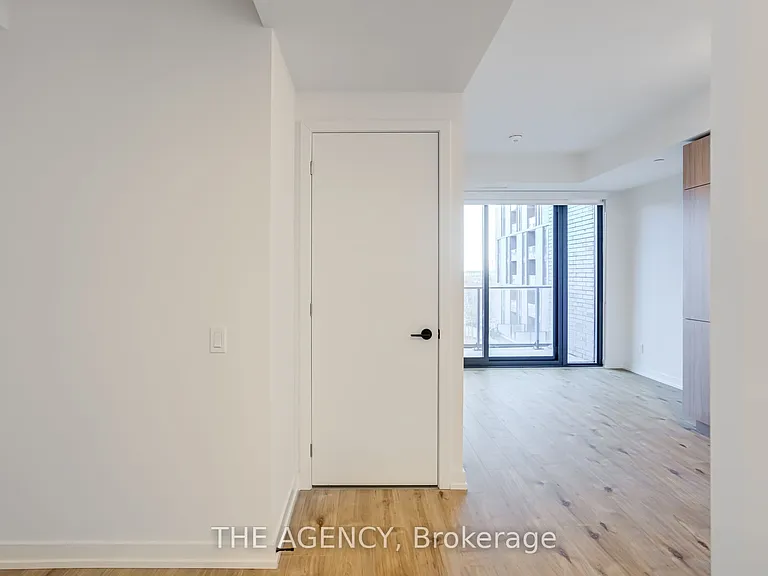 33 Parliament St #429 — Photo 7