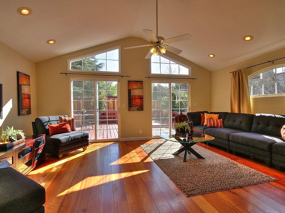 1st image of 192 Obert Dr
