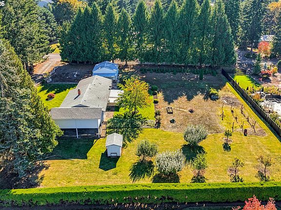 2nd image of 40425 SE Trubel Rd