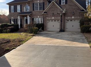 5006 Shannamara Dr, Stallings, NC 28104