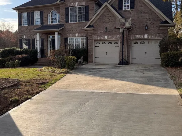 5006 Shannamara Dr, Stallings, NC 28104