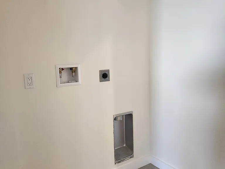 465 Harrison Ave #A — Photo 9