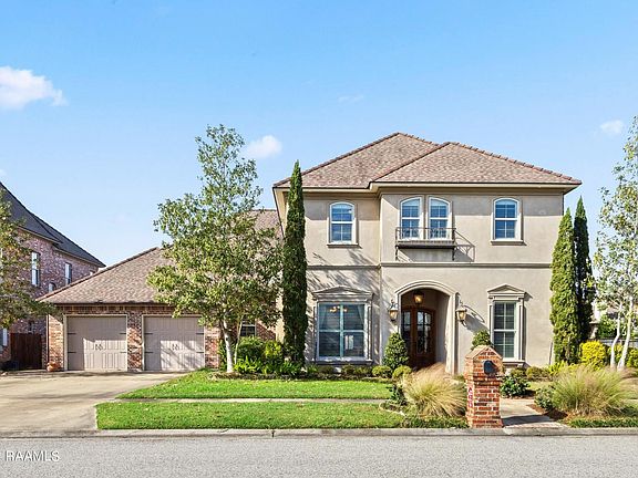 2nd image of 106 English Gardens Pkwy