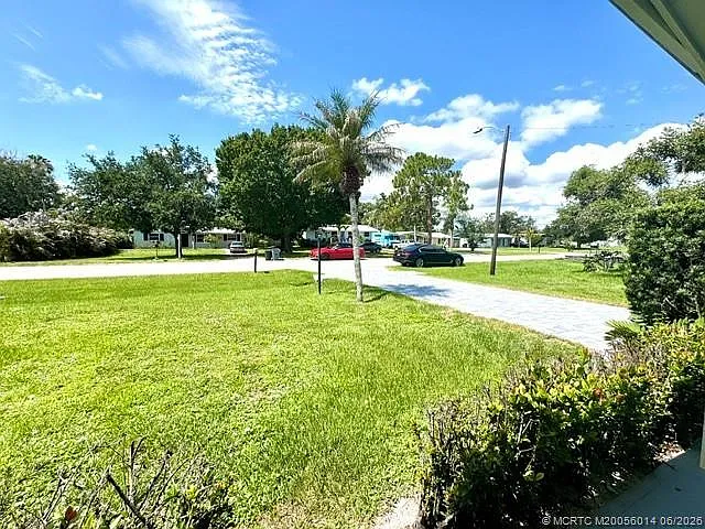 1909 NW Sunset Blvd — Photo 22