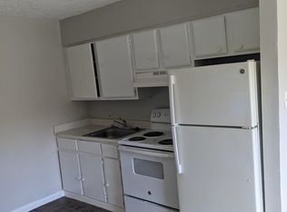 1660 S Braddock St #6, Winchester, VA 22601