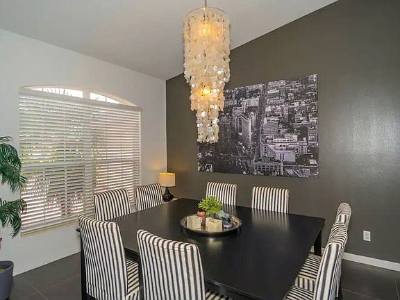 3rd image of 4244 E Bennett St