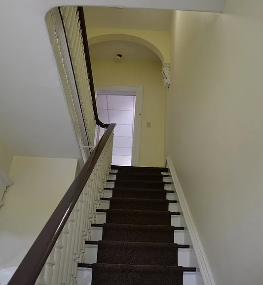 522 W 3rd St #1W — Photo 10