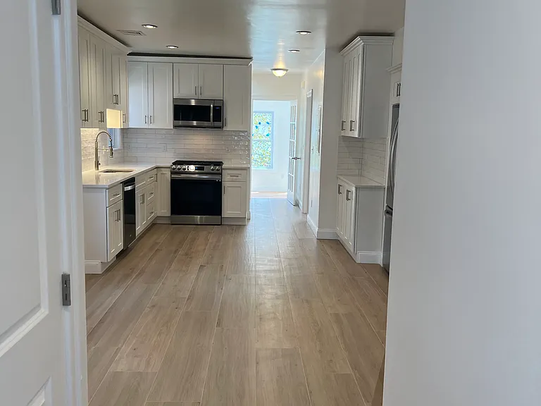 73 Cameron Ave #1 — Photo 8