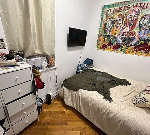 5th image of 9 Stanton St #3AC