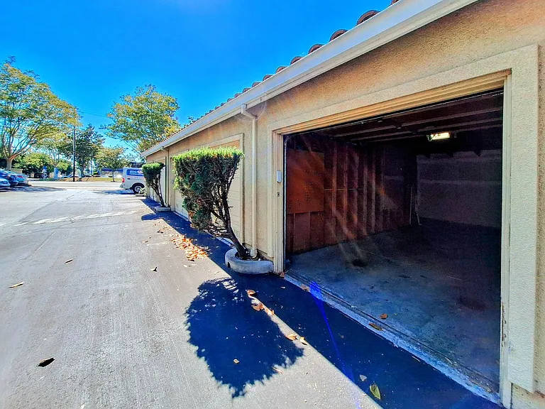 108 Arbor Way — Photo 31