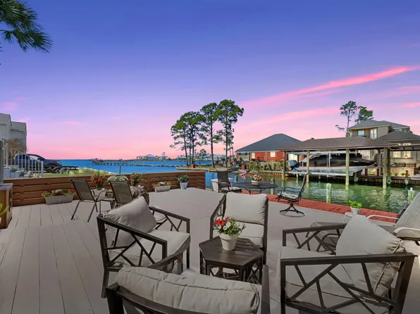 1291 Capri Dr, Panama City, FL 32405