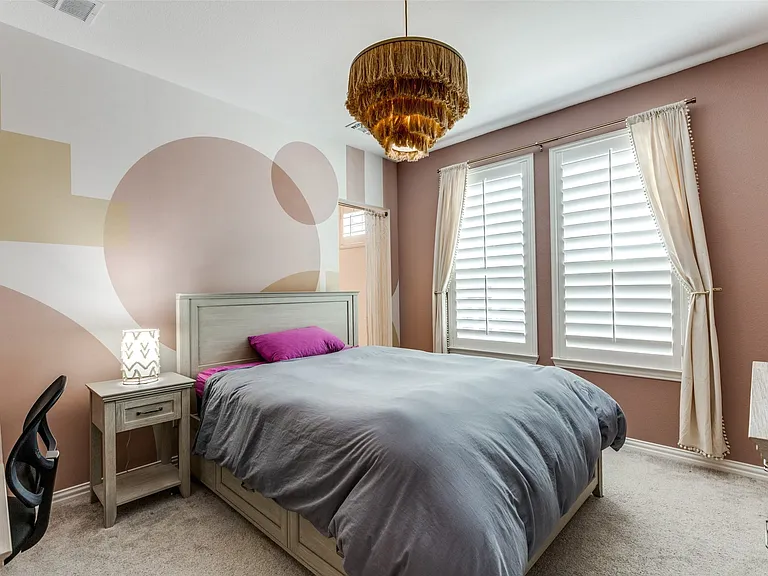8220 Bethpage Dr — Photo 21
