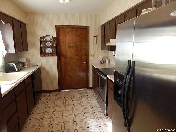 4th image of 8385 NW 39th Cir