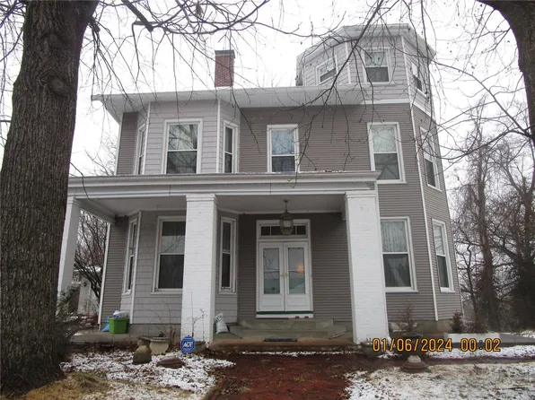 1217 State St, Alton, IL 62002