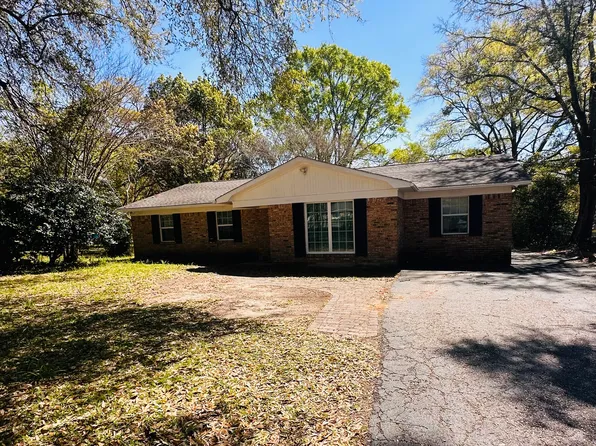 6005 Cottage Hill Rd, Mobile, AL 36609