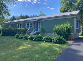 25 Breezy Ln, Thompson, CT 06277