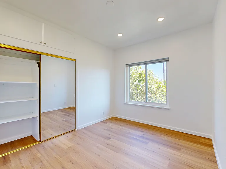 105 Webster St #1 — Photo 11