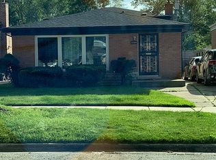10966 S Beverly Ave, Chicago, IL 60643